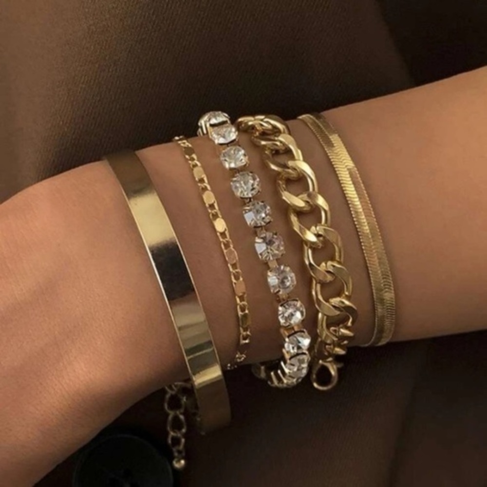 Gold Bracelet Set
